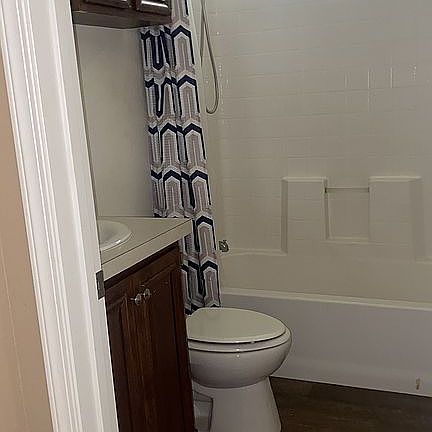 5th image of 2225 W Capitol Ave Space 85