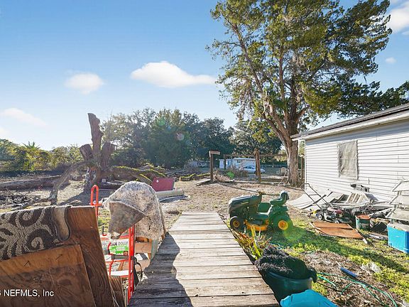 5th image of 308 SE DAMITA Glen