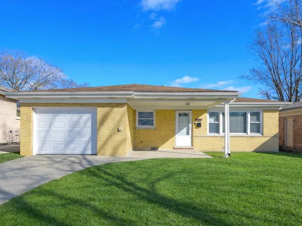 1621 Ingrid Ln, Chicago Heights, IL 60411