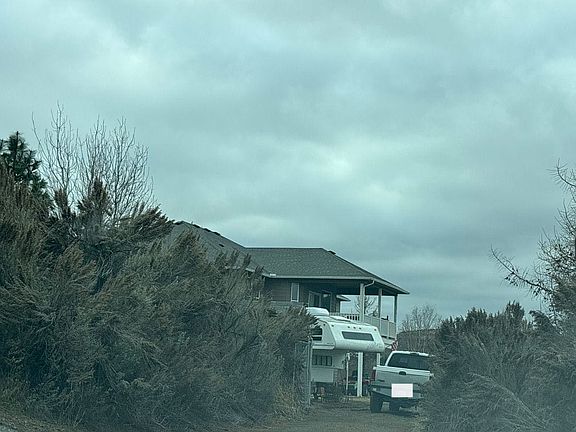 2nd image of 224 Heysman Rd