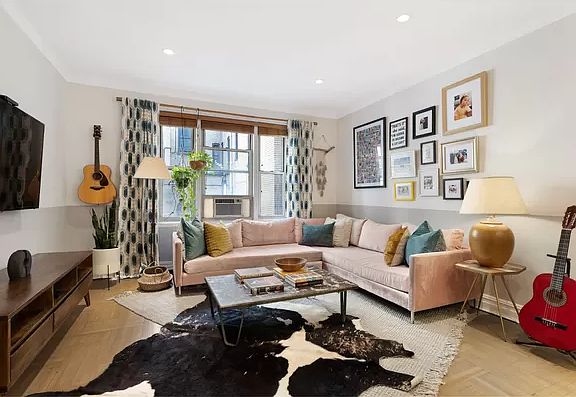 3rd image of 60 Plaza St E APT 2C