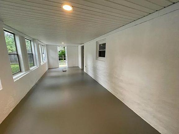3rd image of 225 Dewey Dr APT C