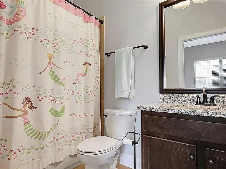 6010 Village Center Dr — Photo 22