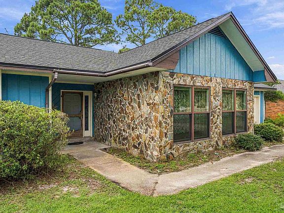 3rd image of 331 Timberlake Ct