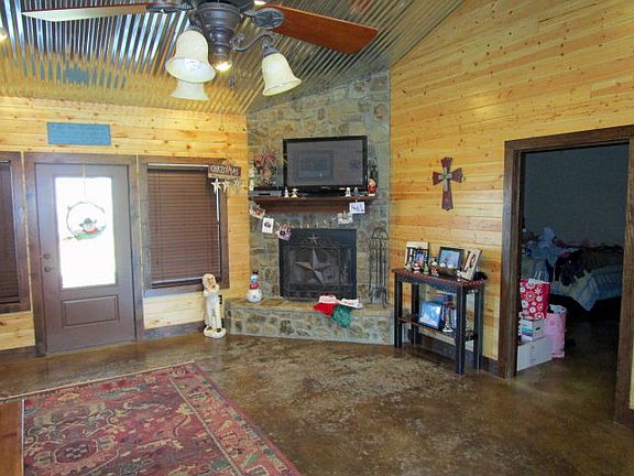 5th image of 750 County Road 3800