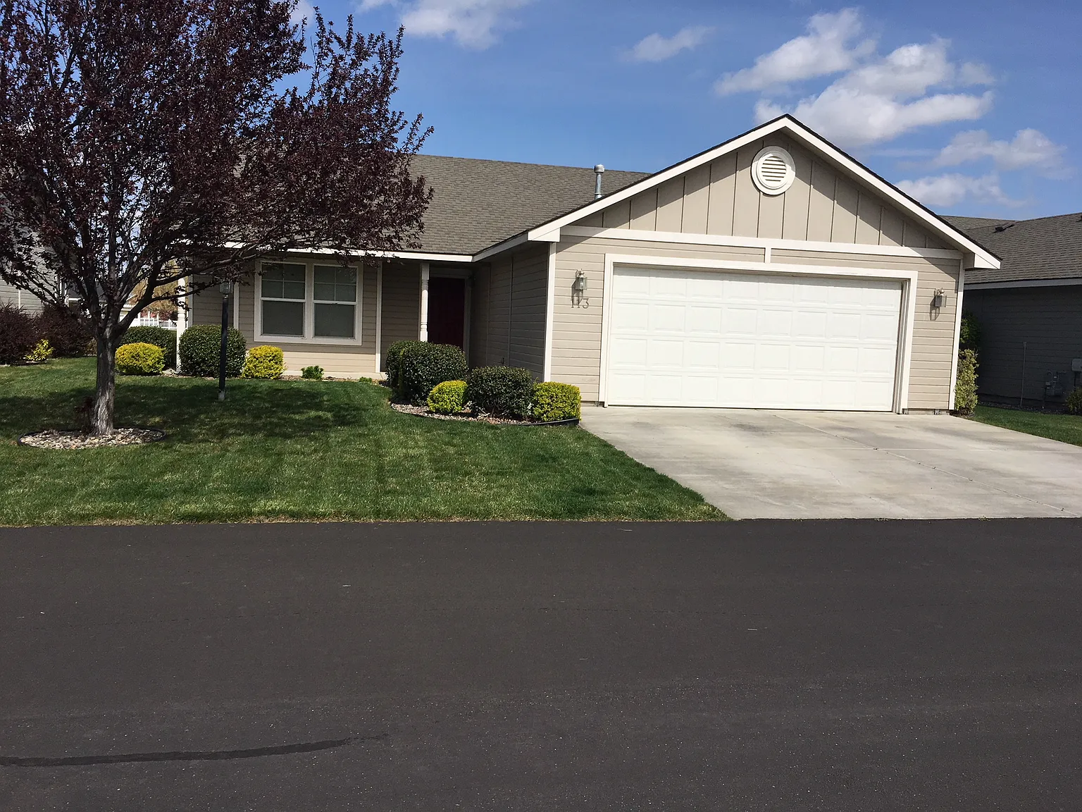 113 Muirfield Ln photo 1
