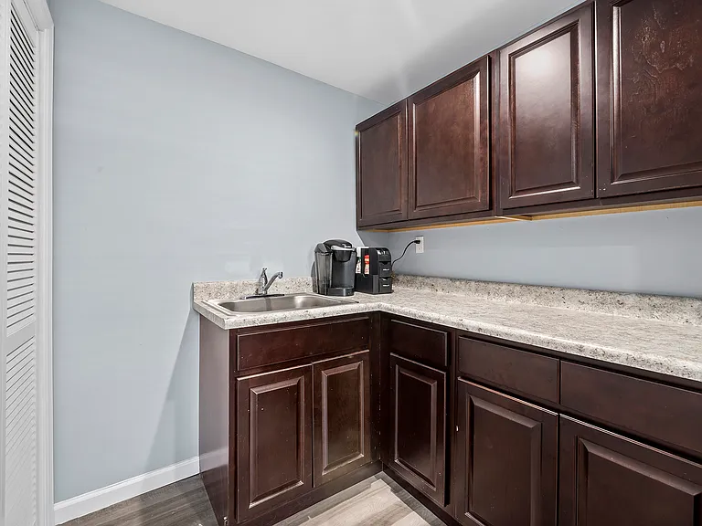 Glen Park Townhomes — Photo 18
