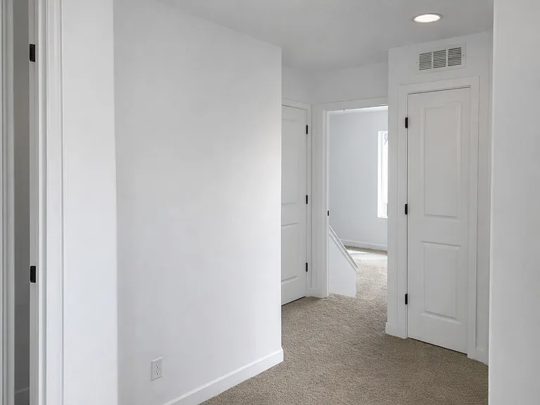 858 W Shelton Way — Photo 12