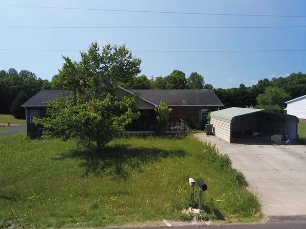 182 Zircon Dr, Statesville, NC 28625