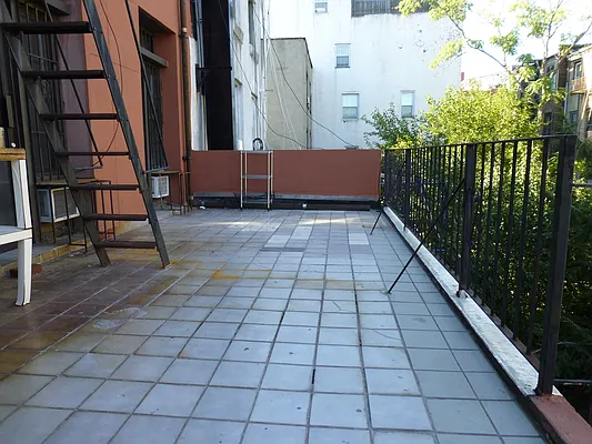 Rented by Charie Properties LLC | media 8