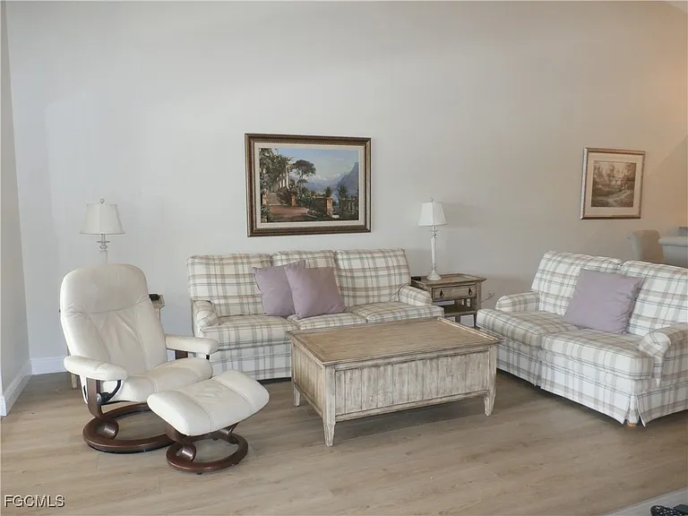 16301 Kelly Woods Dr #205 — Photo 8