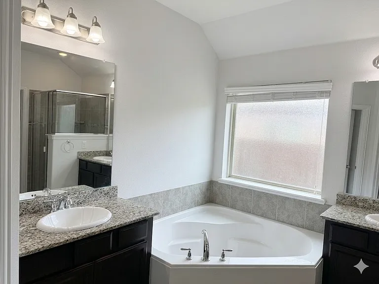 2639 Calmwood Dr — Photo 15