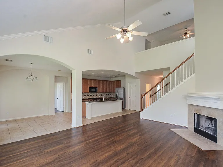 5218 Lacey Oak Meadow Dr — Photo 13