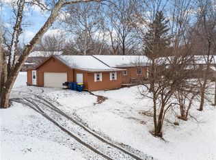 311 N 169th Hwy, Smithville, MO 64089