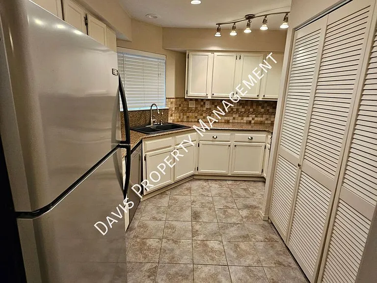16301 Ledgemont Ln #174 — Photo 8