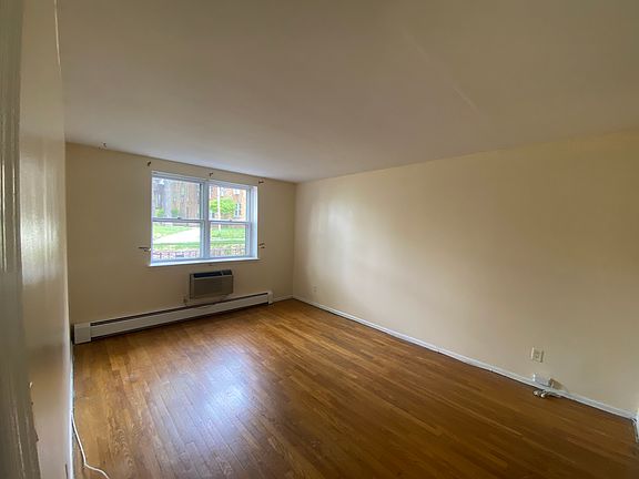 4th image of 195 Kearsing Pkwy
