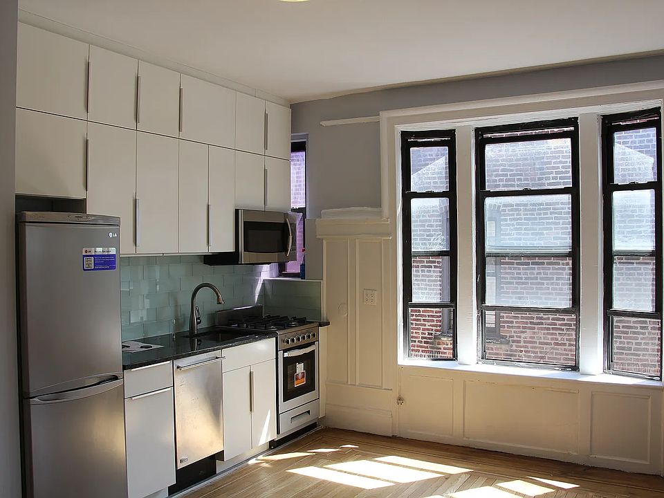 1st image of 200 W 109th St APT E7