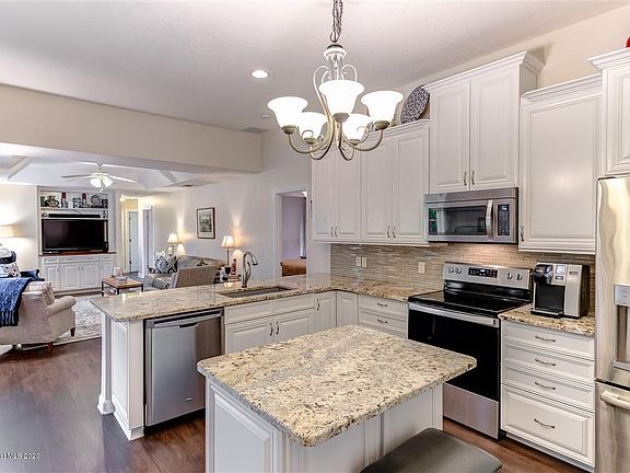 4th image of 5301 Somerville Dr