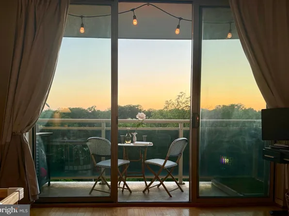 7333 New Hampshire Ave APT 603, Takoma Park, MD 20912