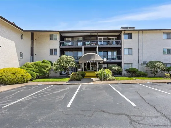 400 Narragansett Pkwy APT Nb1, Warwick, RI 02888