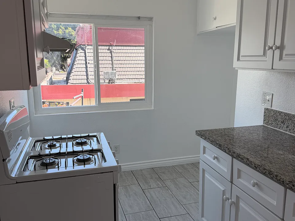 3711 Pueblo Ave #3
