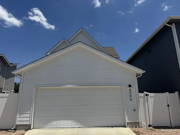 8206 Mandela Bnd — Photo 2