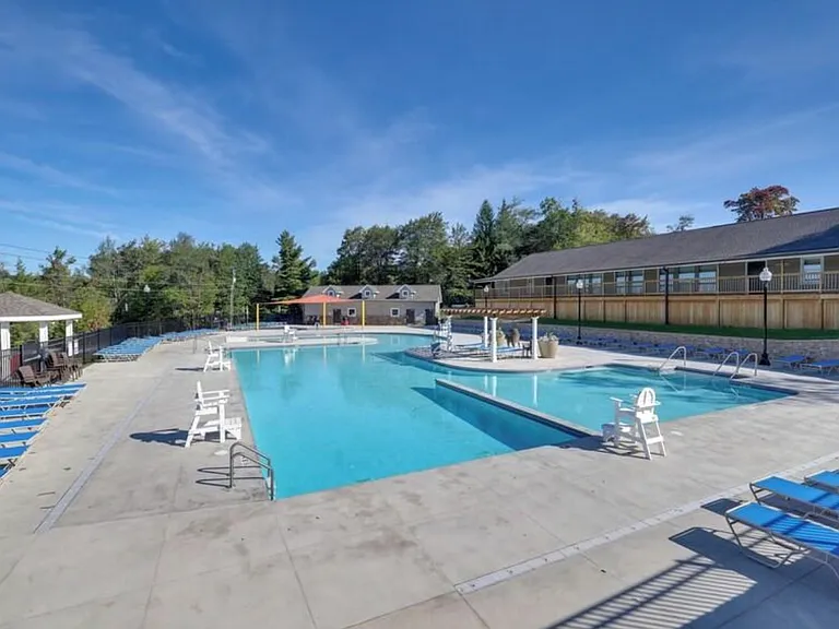 8056 Red Squirrel Dr — Photo 35