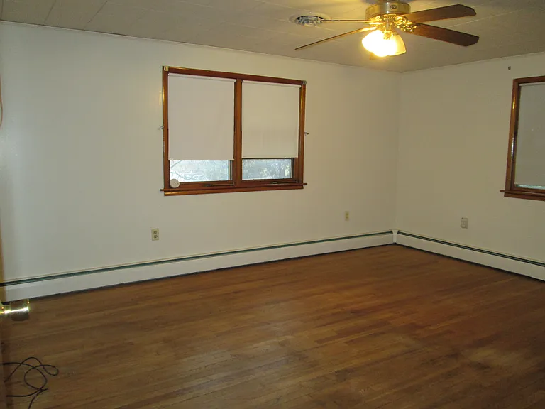 315 York Rd — Photo 8