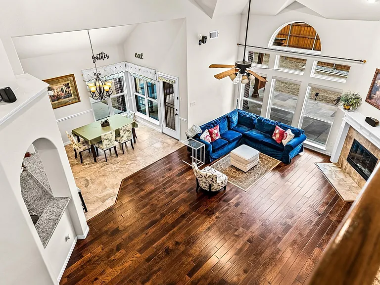 12467 Fallcreek Dr — Photo 9