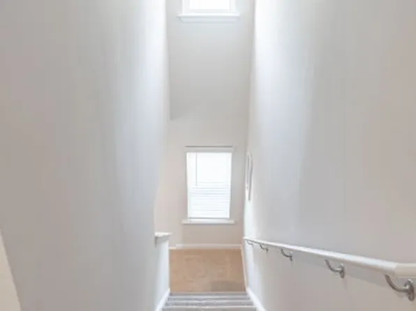 205 Maddox Dr, Aberdeen, NC