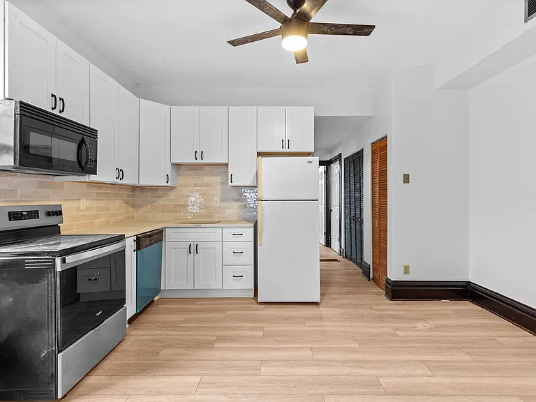 2614 Accomac St #2F — Photo 1