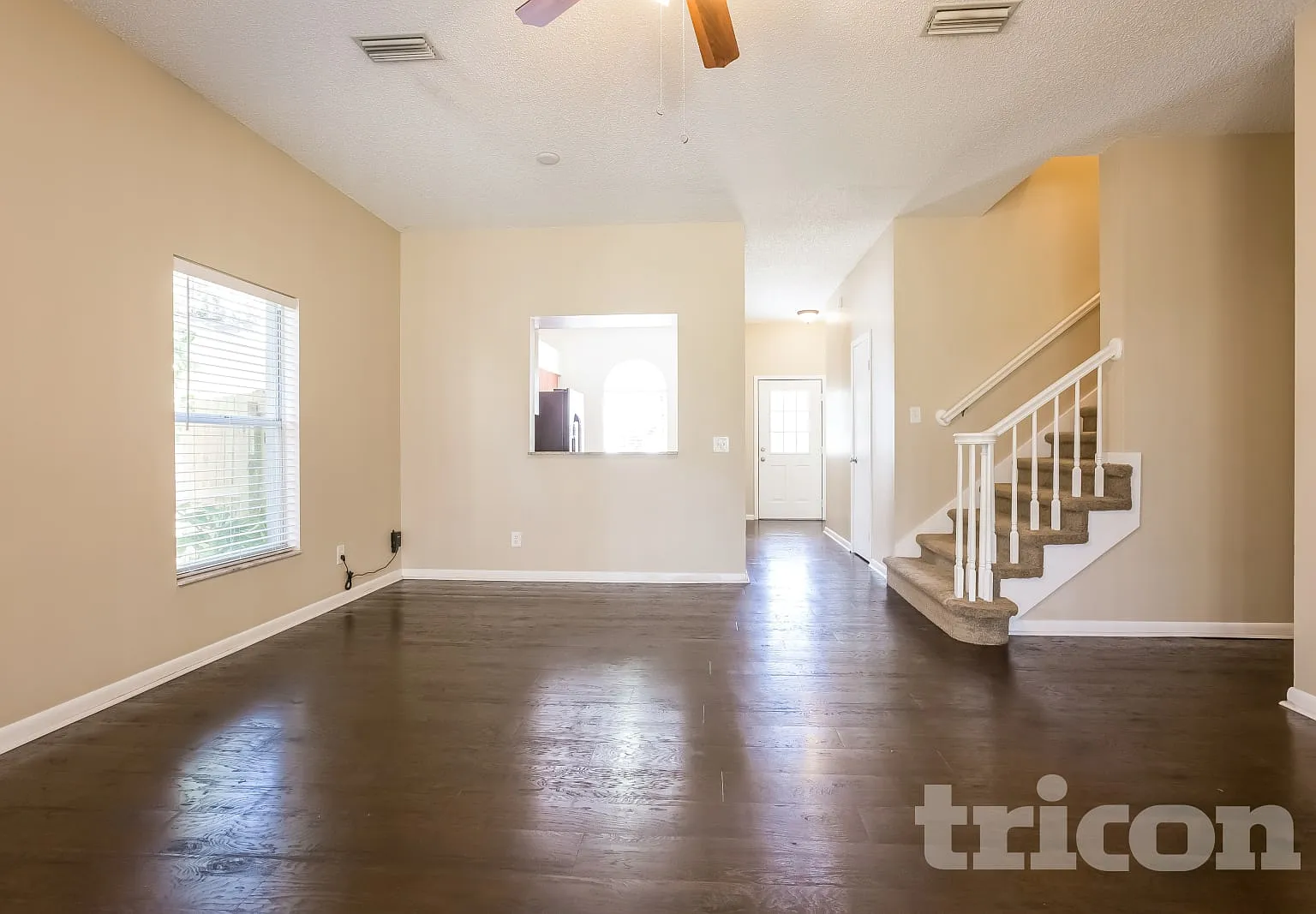 4501 Cabbage Palm Drive Valrico FL — Photo 2