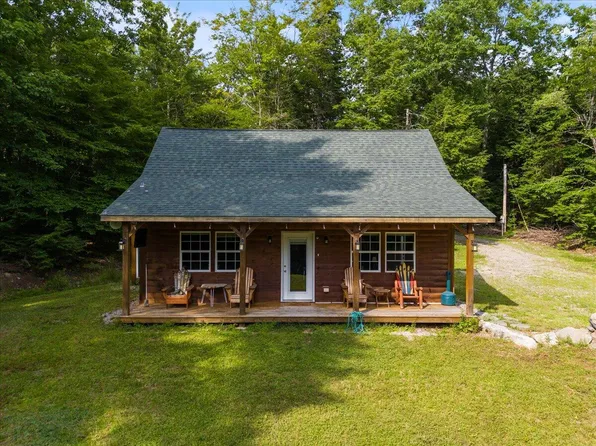 51 Moose Cove Lodge Road, Sebago, ME 04029