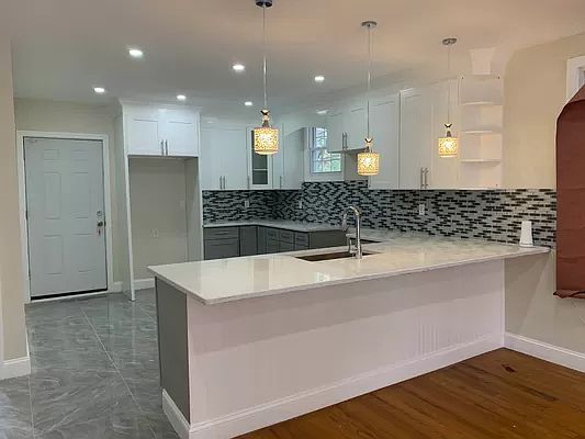 2nd image of 4117 Lowerre Pl