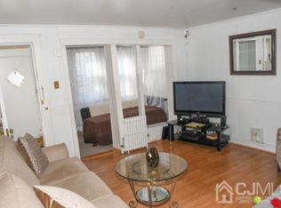96 Rhode Island Ave, East Orange, NJ