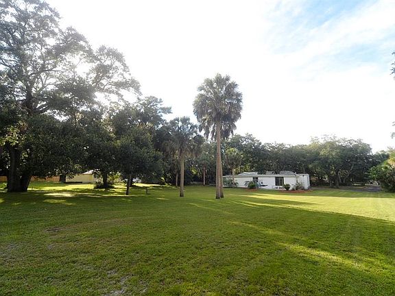 3rd image of 10935 Sonora Dr