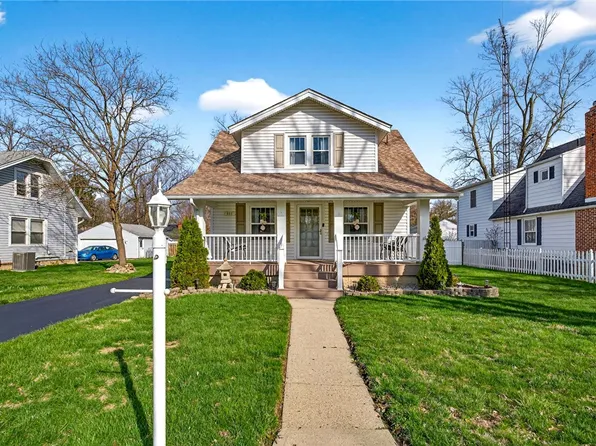 111 W Greenview Dr, Dayton, OH 45415