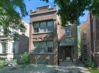 1224 W Roscoe St, Chicago, IL 60657