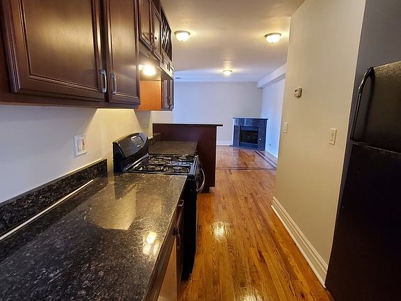 5th image of 44 N Menard Ave #B-1