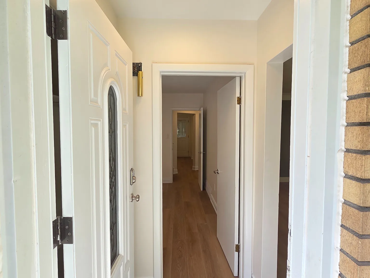 5 bed, $2,950 — Photo 2