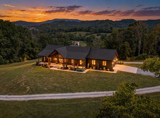 136 Big Orange Ln, Woodbury, TN 37190