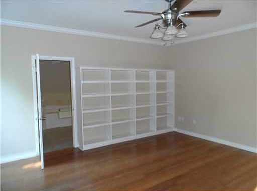 5th image of 109 Shady Dr