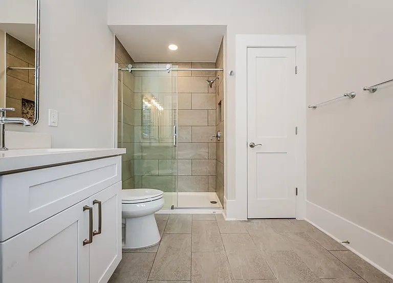 616 Linwood Ave NE #A — Photo 9
