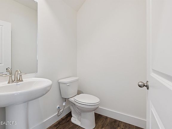 4th image of 3570 Bisham Wood Ln