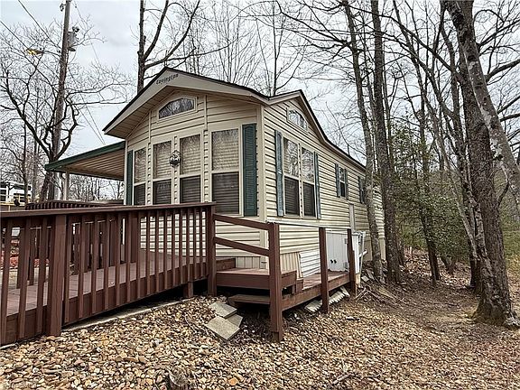 2nd image of 147 Laurelwood Ln #151