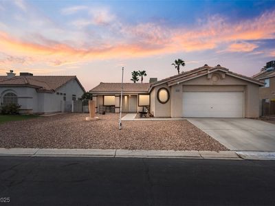 5843 Dew Mist Ln, Las Vegas, NV, 89110