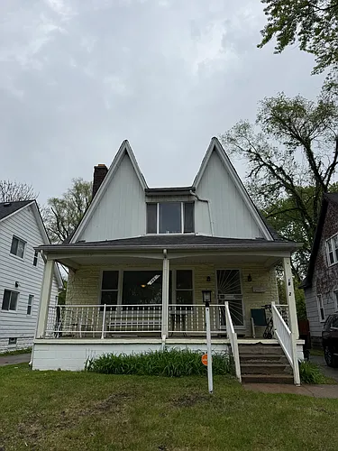 18462 Greenview Ave #1 Photo 1 18462 Greenview Ave #1 Photo 1