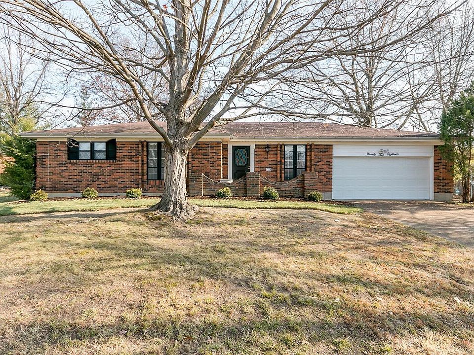 1st image of 9218 Roger Lee Ln