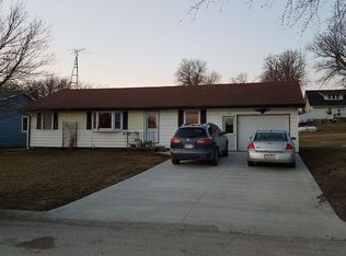 308 W 1st St, Halbur, IA 51444