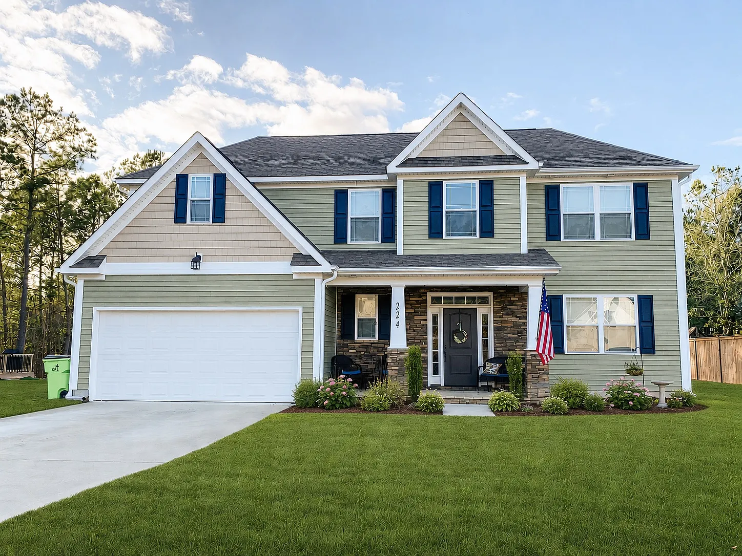 4 bed, 2.5 bath, 2385 sqft, $2,100 — Photo 1
